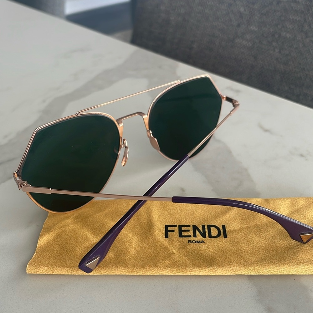 Fendi Eyeline Mirrored Aviator - Picture 3 of 4
